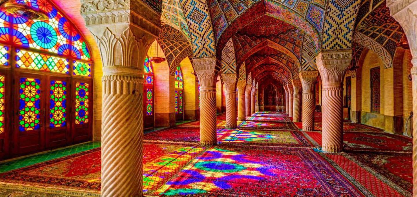 پاورپوینت سبک های معماری اسلامی و بناهای مربوطه در ایران